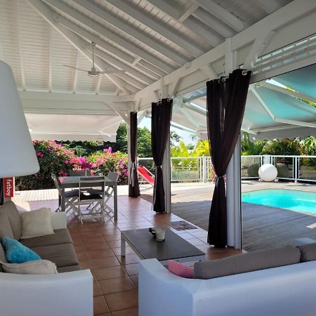 Villa Ste Marthe Avec Piscine, Grande Terrasse, Jardin Intime Et Citerne D'Eau Сен Франсоа Екстериор снимка